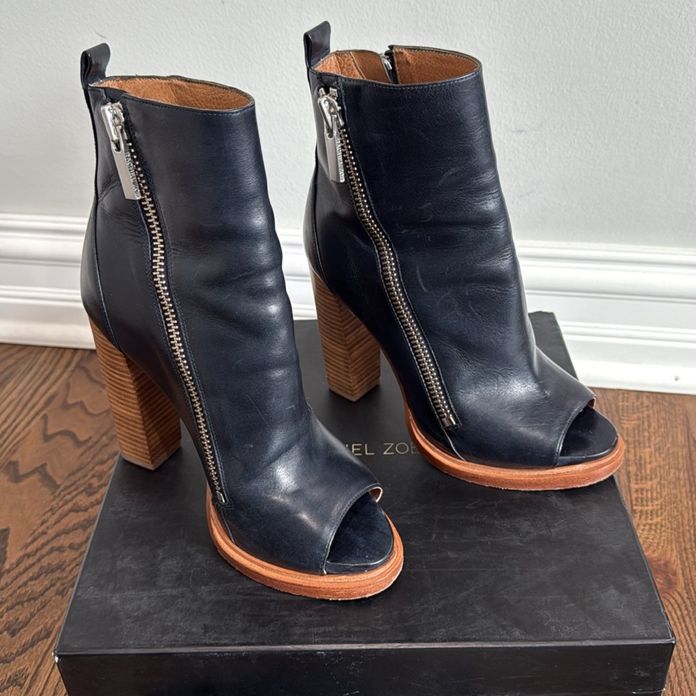COPY - Rachel Zoe Jillian Vachetta navy wooden heeled leather bootie